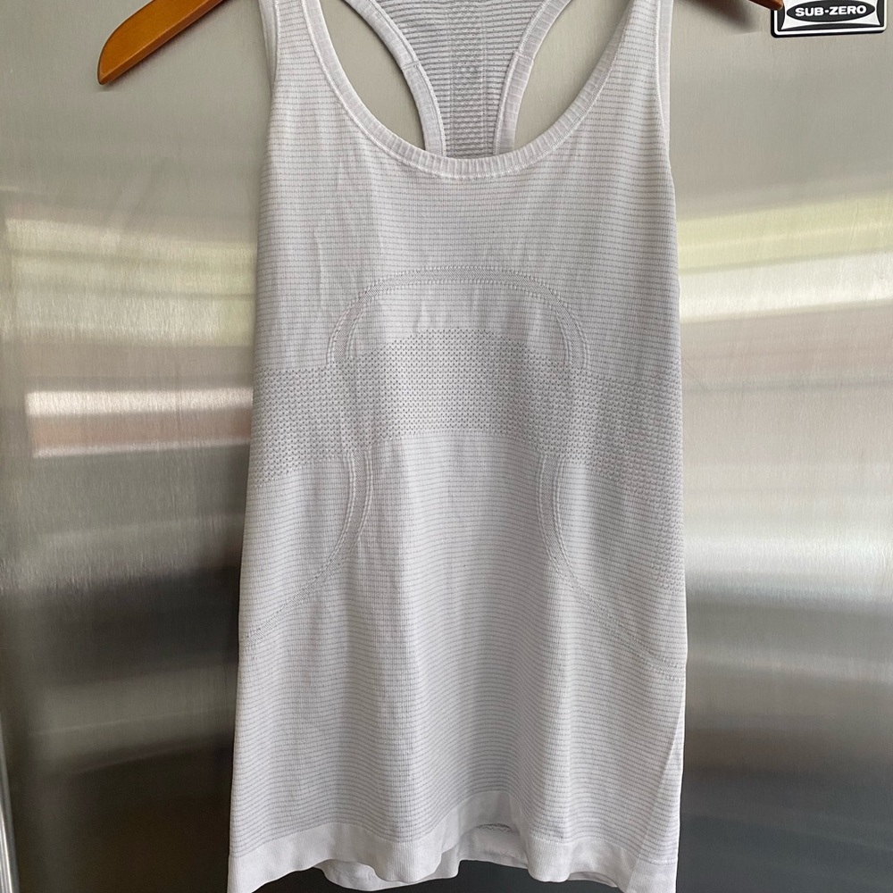 Lululemon White Tank top